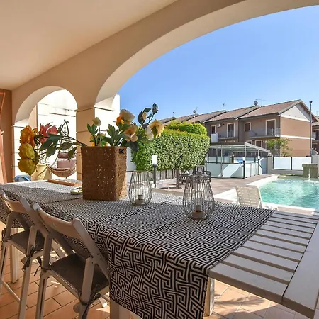 Awesome In With Wi-fi San Giovanni La Punta